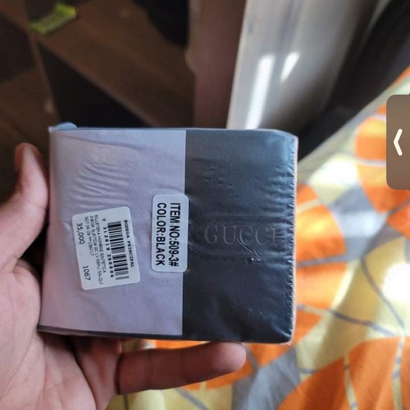 Wallets - Picture 5 of 6